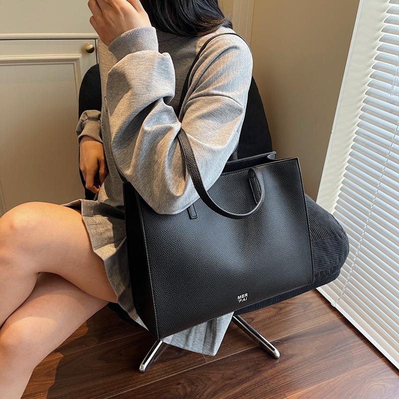 Large capacity bag women's texture commuter tote bag new business handbag fashion shoulder armpit bag
