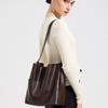 Leather Women's Bag 2026 New Vegetable Tanned Bag Women's Shoulder Bag Elegant and Fashionable Commuter Bucket Bag