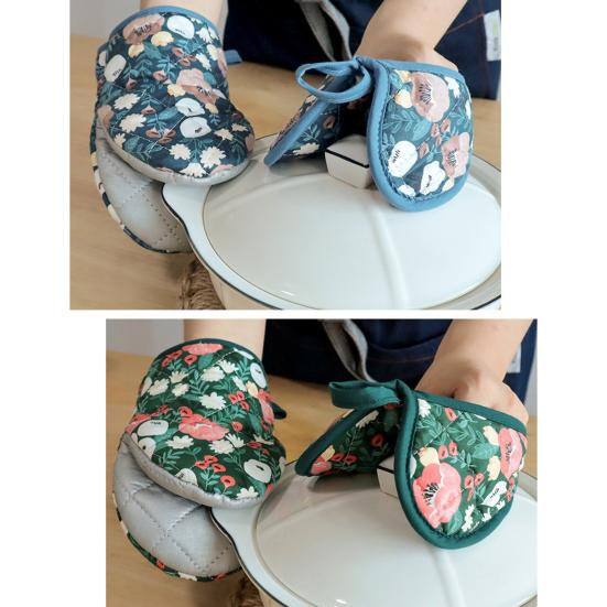 1Pc Insulated Glove Hanging Ring High Temperature Resistance Heart-shaped Hand Clip Insulation Pad for Bakery Shop