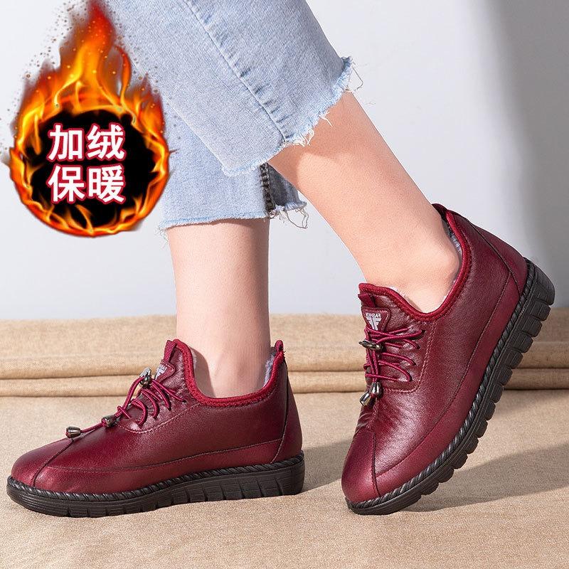 Winter old Beijing cotton shoes women's velvet thickened waterproof mother boots soft-soled non-slip warm snow boots