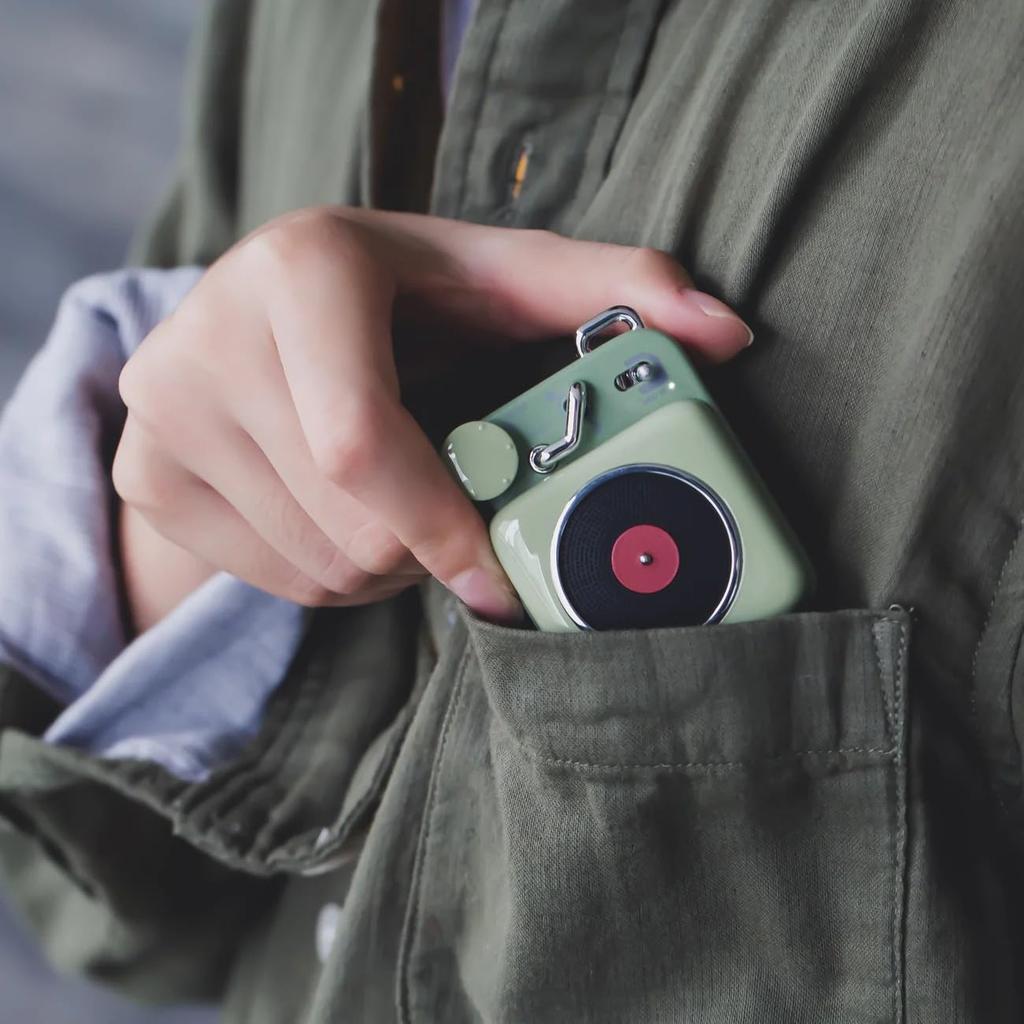 MUZEN Button-Lautsprecher Bluetooth Mini-Größe/kabellos/Retro-Stil/süß/Geschenk (Avocadogrün)