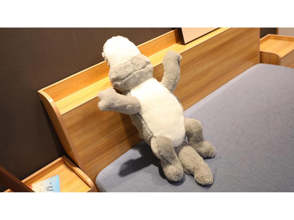 Extra-Large Crocodile and Dinosaur Plush Pillow: Perfect for Sleeping, Leg-Clamping, or Backrest