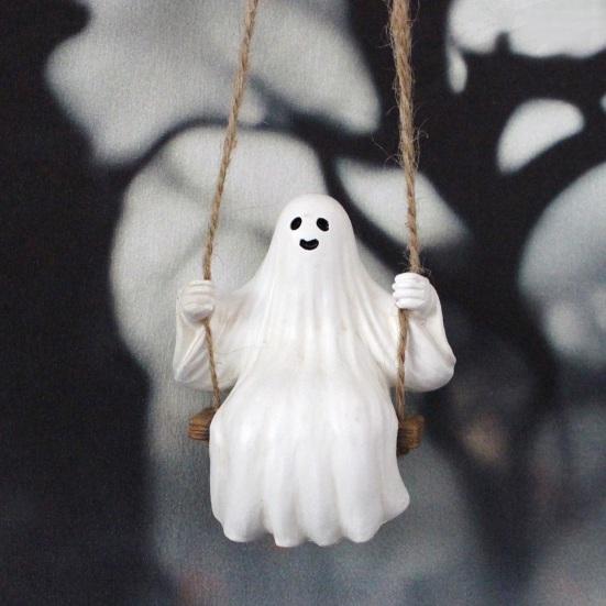 Swing Ghost Garden Statue Cute Resin Ghost Figurine Outdoor Tree Hanging Ornament for Porch Garden Lawn Yard Decor