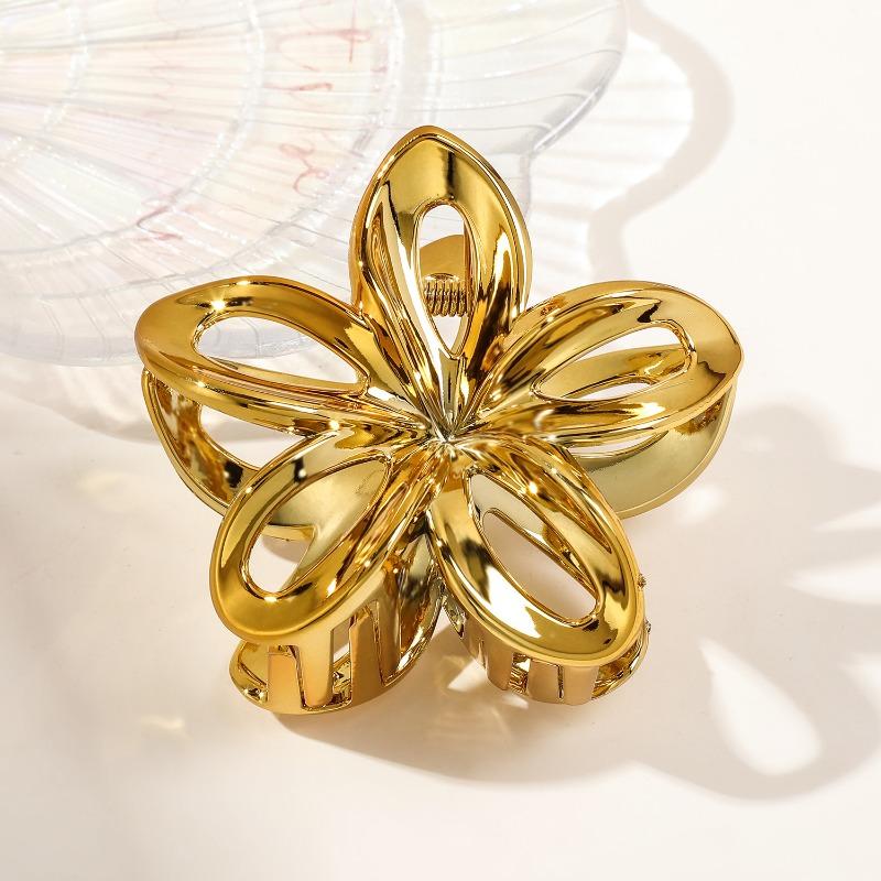 Flower Hair Claw Clip for Women Fashion Hair Clips Crab Clamp Barrettes Girls Hair Accessories Summer Shark Hairpin Headwear 1pc