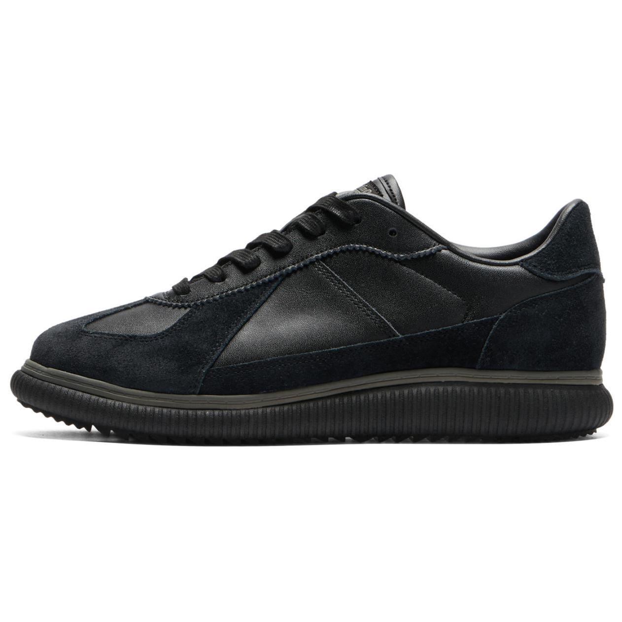 

ONITSUKA TIGER Кроссовки унисекс Delecity L черные 1183C217-001 41.5