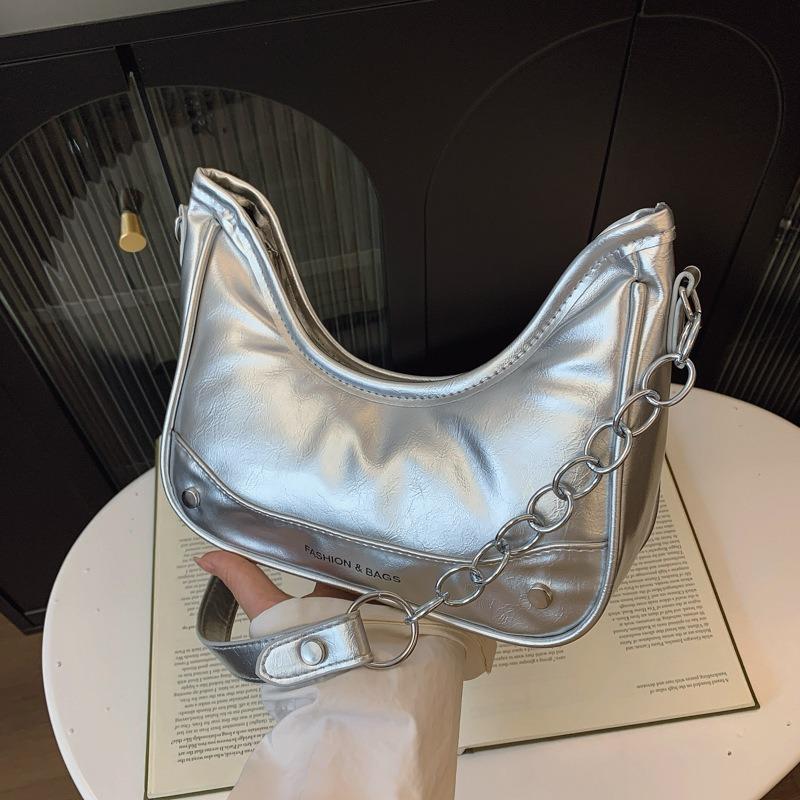 New fashion trend solid color chain shoulder armpit bag simple casual versatile portable handbag