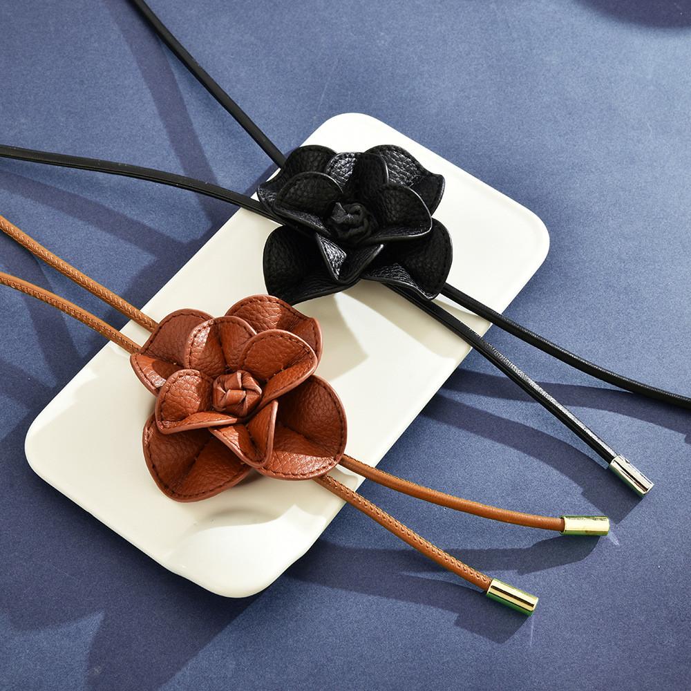 Floral Handmade Chic Rose Choker Necklace For Women With Unique Mixed Material Craftsmanship