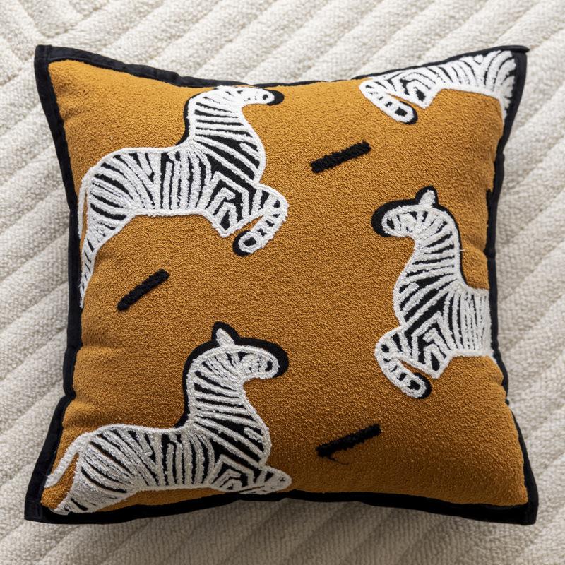 Classic Bamboo Luxury Chenille Jacquard Throw Pillowcase Decorative Cushion Cover 45x45cm Medieval Style Home Deco