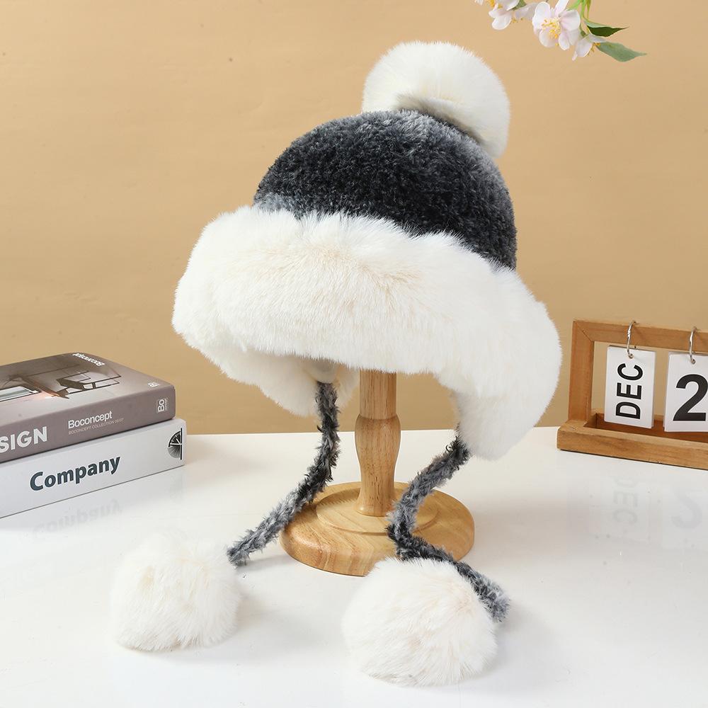 Fashionable Winter Gradient Knitted Hat Outdoor Skiing Warm Ear Protection Knitted Hat Pullover Hat