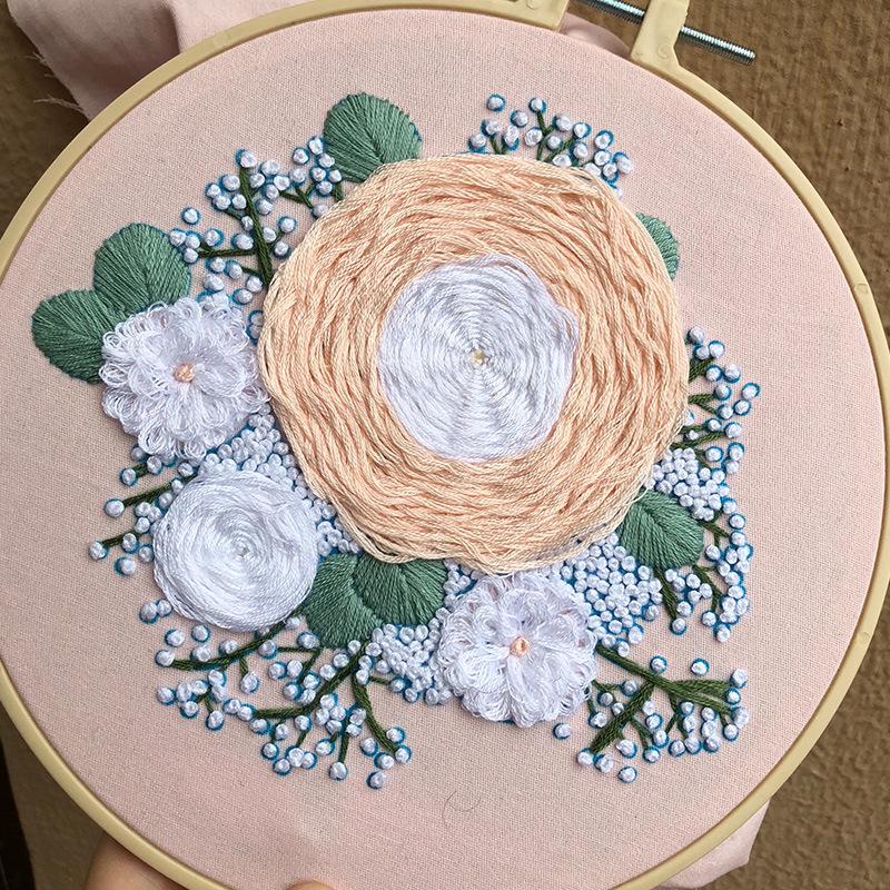 Embroidery Cross Stitch Easy DIY Starter Kit Flowers Pattern Pre-Stamped Needlepoint Sewing Art Craft With Hoop Thread and Tools