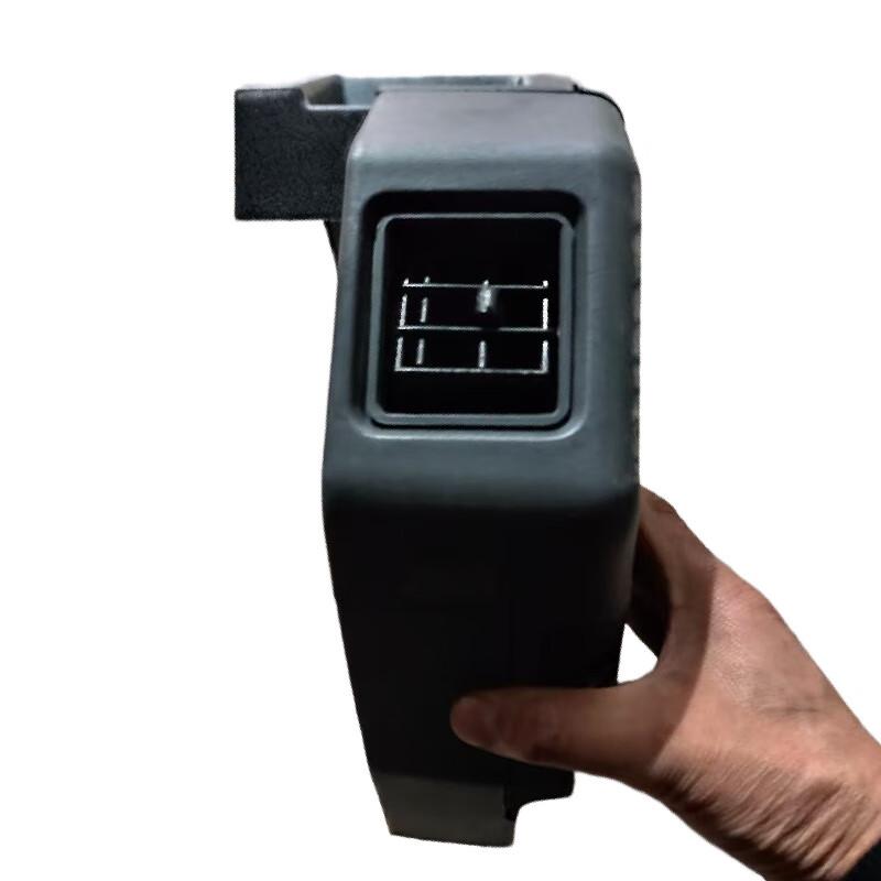 Jiefang CA1121/CA1122 Clutch Brake Fluid Reservoir Cover
