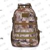 Multifunktionell kamouflerad taktisk ryggsäck