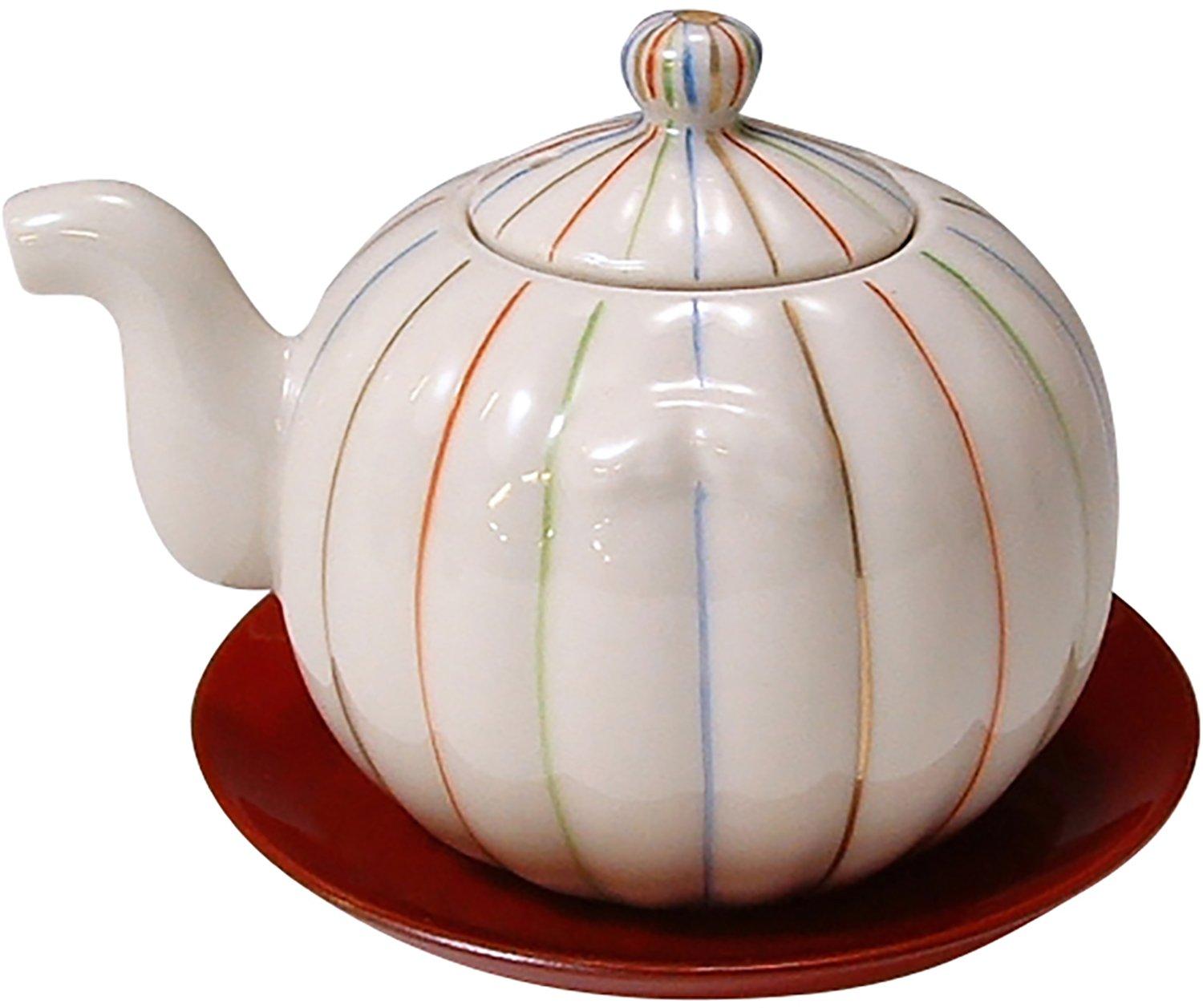 

Kyo-yaki, Kiyomizu-yaki Oil Dispenser, White, 150ml, Shisen Kiln, Soup Pourer with Red Base (Gift Box), Spinning Wheel Design (sbh066)