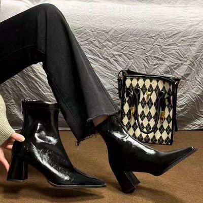 Sapatos de mulher