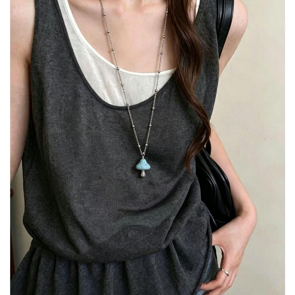 Charming 3D Mushroom Titanium Steel Necklace for Women – Sweet, Cool, Niche Design, Durable Color, Long Chain, Perfect for Hoodies and Sweaters.