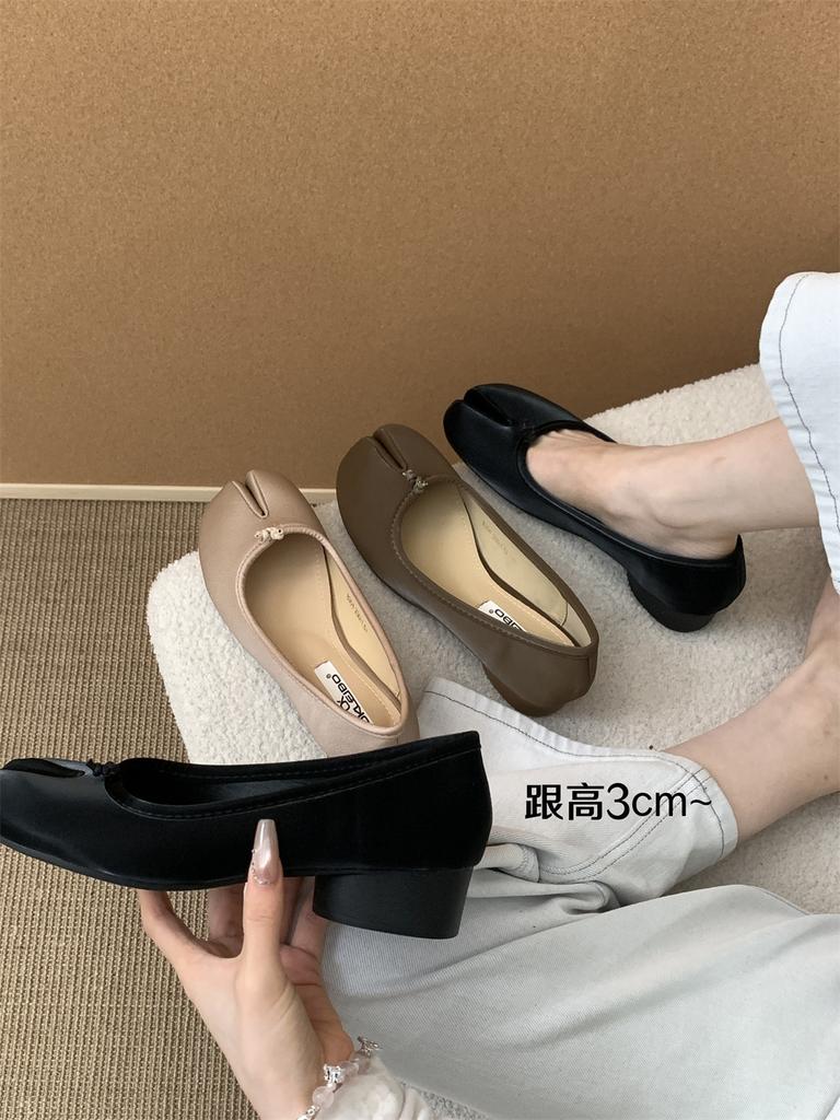 Flat-bottomed Niche Design Pig's Trotters Shoes Women's Shoes 2025 New Spring Sub-toed Pig's Feet Single Shoes Korean Version of Horseshoe Shoes