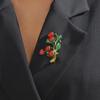 Retro European & American Enamel Strawberry Brooch - Creative Fruit Pin for Fashionable Clothing Decoration