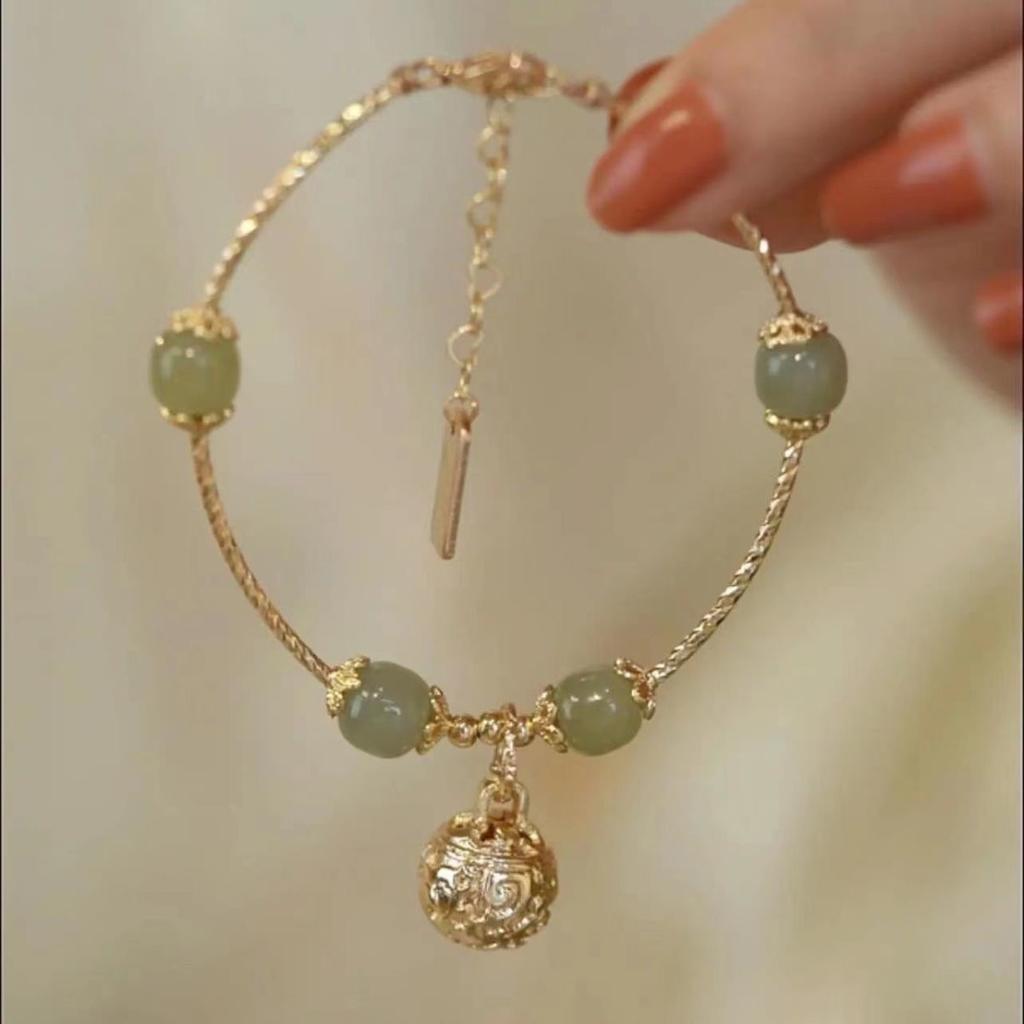 Imitation Hetian Jade Bell Bracelet for Women, High-End Personality New Style Hanfu Light Luxury Accessory for Women