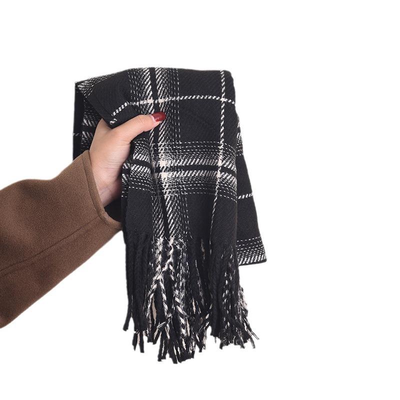 Chic Plaid Scarf for Women - Cozy Imitation Cashmere Shawl for Autumn/Winter, Versatile Korean-Style Neck Warmer