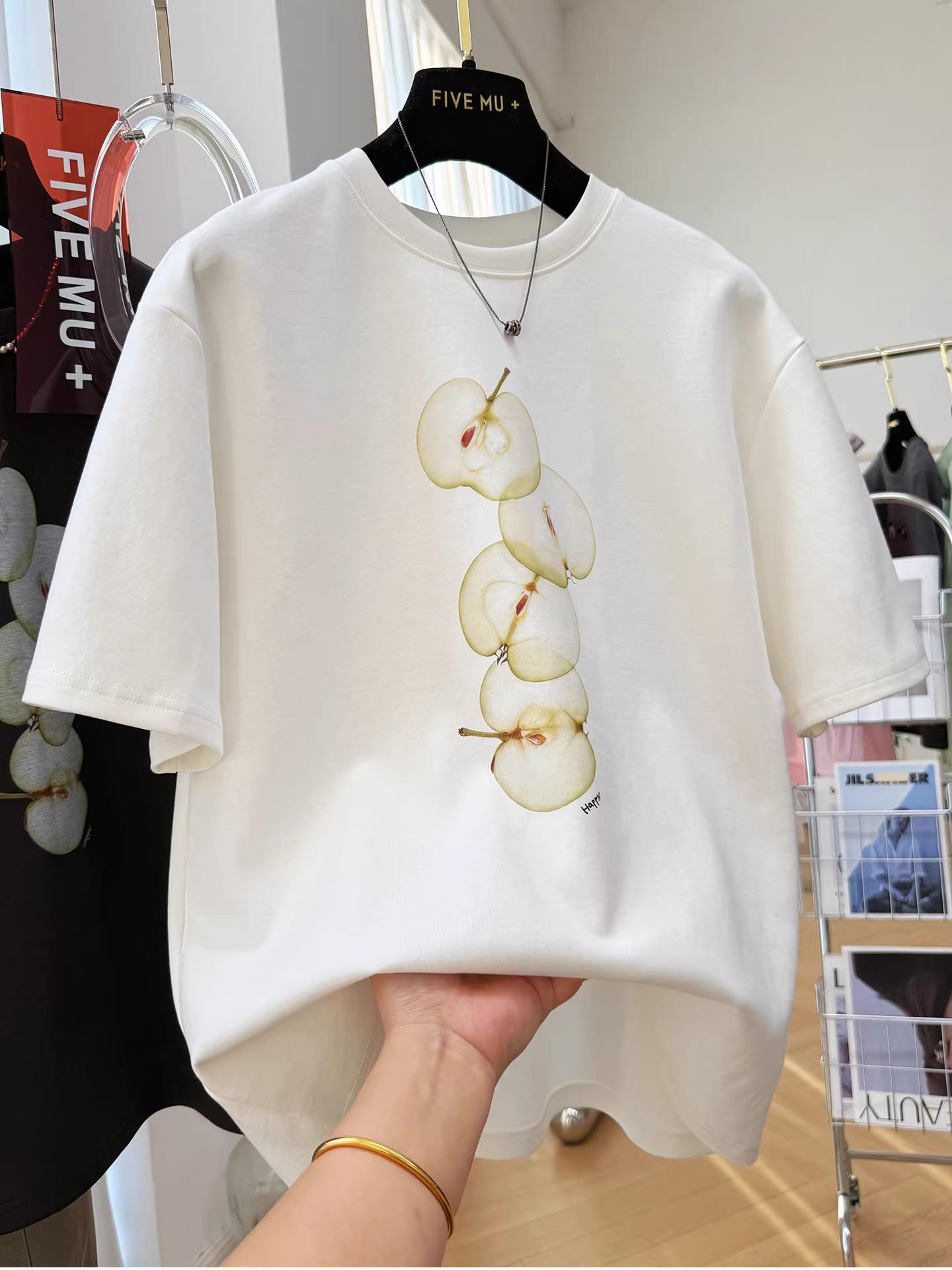 

Women s Autumn/Winter Plush Apple Print Short-Sleeve T-Shirt M for 80-100 jin белый