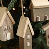 Creative Wooden Christmas House Pendant Village Pendant DIY Log House Ornament Christmas Tree Decoration Christmas Tree
