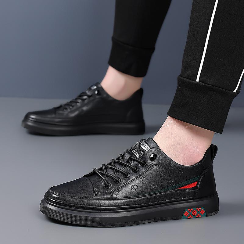 Autumn new sports shoes men's trendy shoes casual little white shoes men's board shoes youth 2025