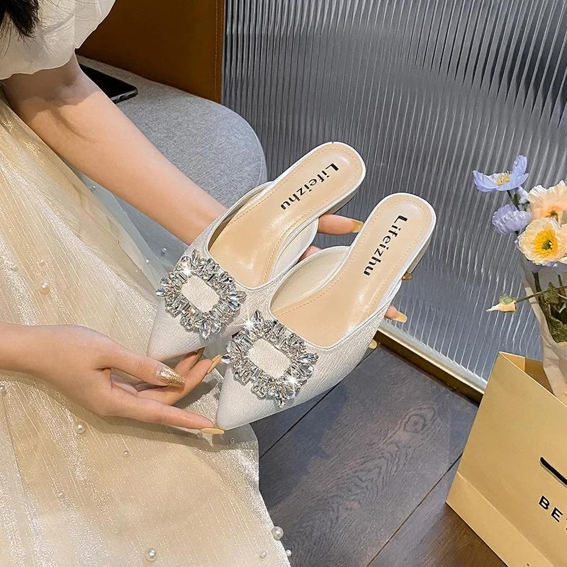 Summer New Women Shoes Rhinestone Slipper Fashion Outdoor Pointed Toe Casual Sandals Girl Heels Mules Shoes