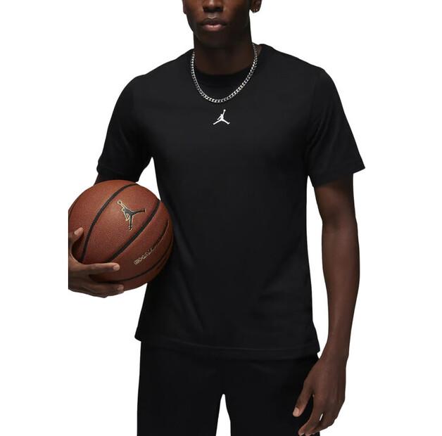 

Футболка Nike FN5829 EU L