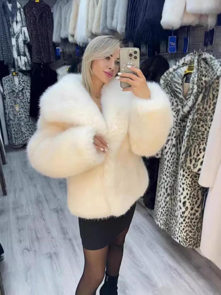 Neuer grenzüberschreitender Kunstpelzmantel: Weicher, flauschiger Fuchsstil für Damen - Umweltfreundliche europäische & amerikanische Street Fashion