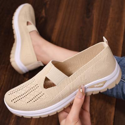 Women's Shoes Summer Large Size Breathable Old Beijing Cloth Shoes Comfortable and Lightweight Casual Shoes Medium Old Mother Shoes