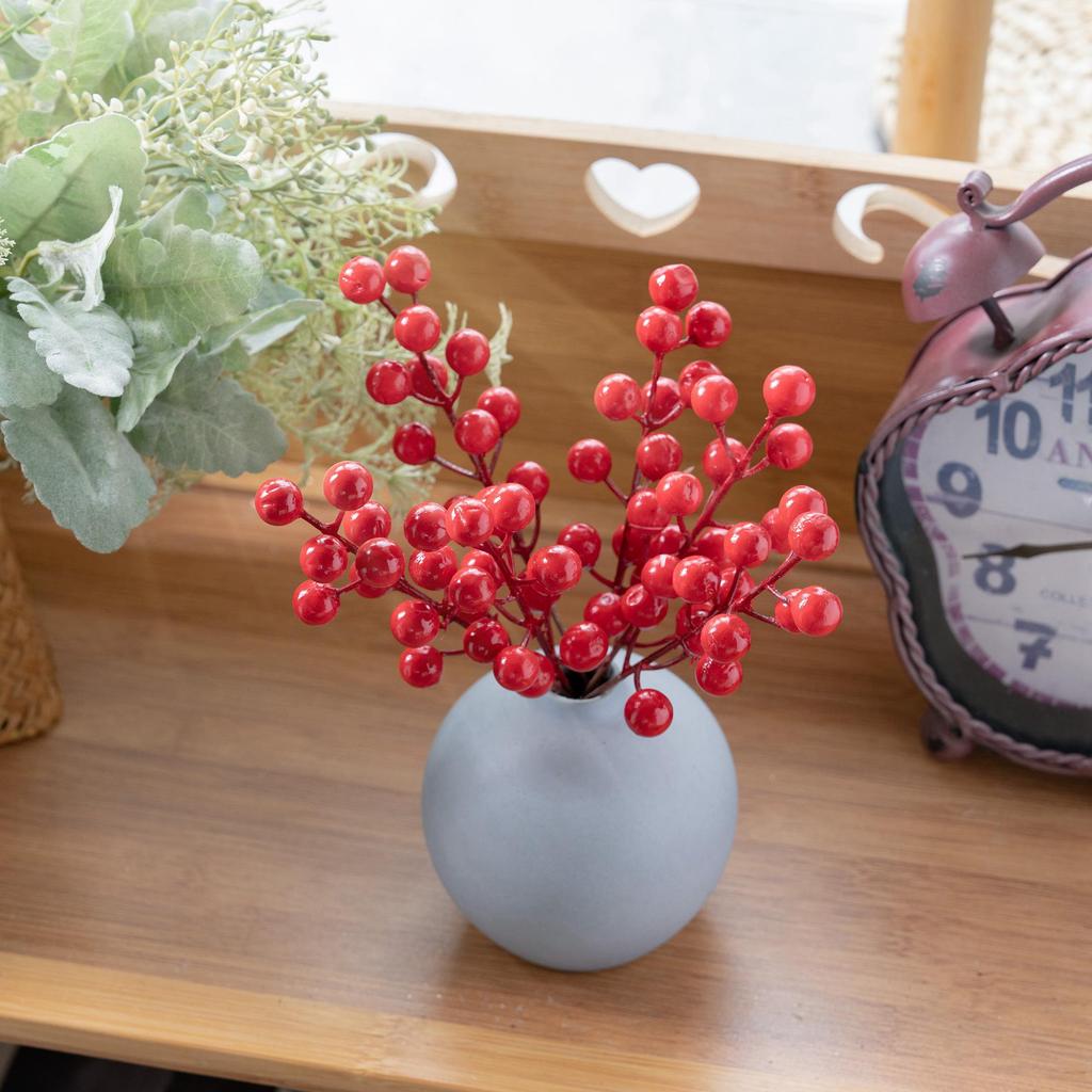 Red Berry Faux Floral Bouquet: Holiday Home Décor
