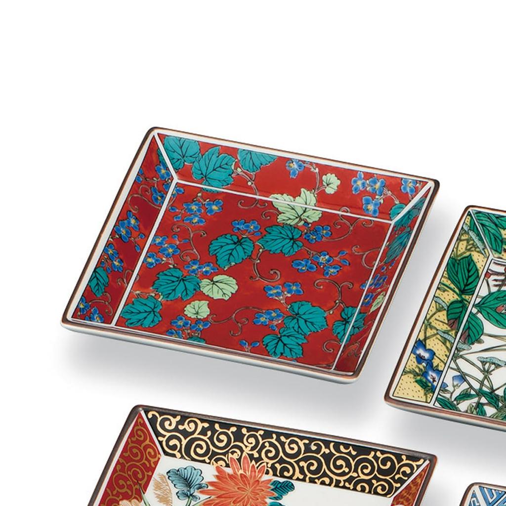 Kutani Ware Iwataya No. 6 Plate Set, Historical Paintings, AP7-0137