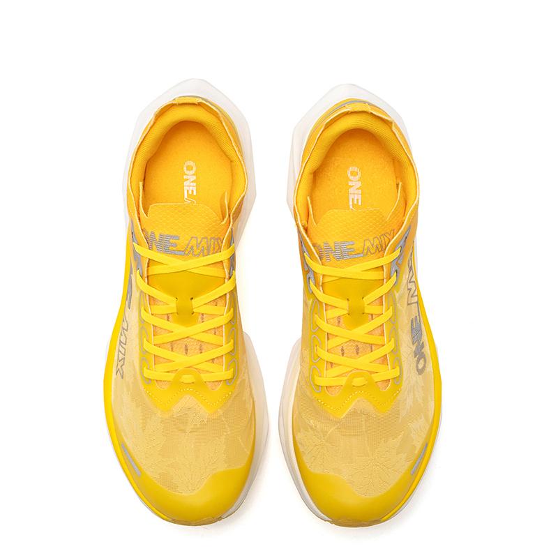 ONEMIX 2025 Full Palm Carbon Board Plate Marathon Running Shoe Pro Stable Support For Shock-absorbing Ultralight Bounce Sneakers