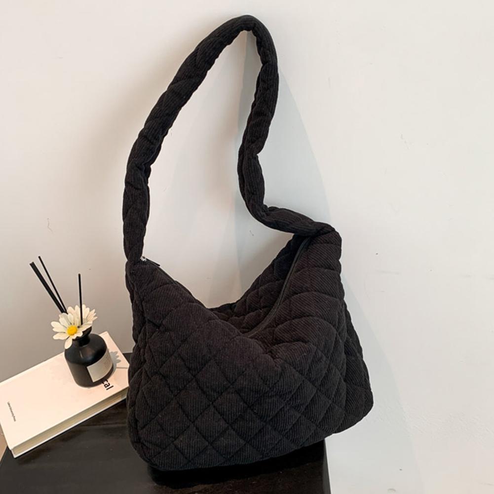 Women Underarm Bag Stylish Corduroy Quilted Shoulder Bag Retro Classic Purse Trendy Bag for Daily Office Use Solid Color Handbag