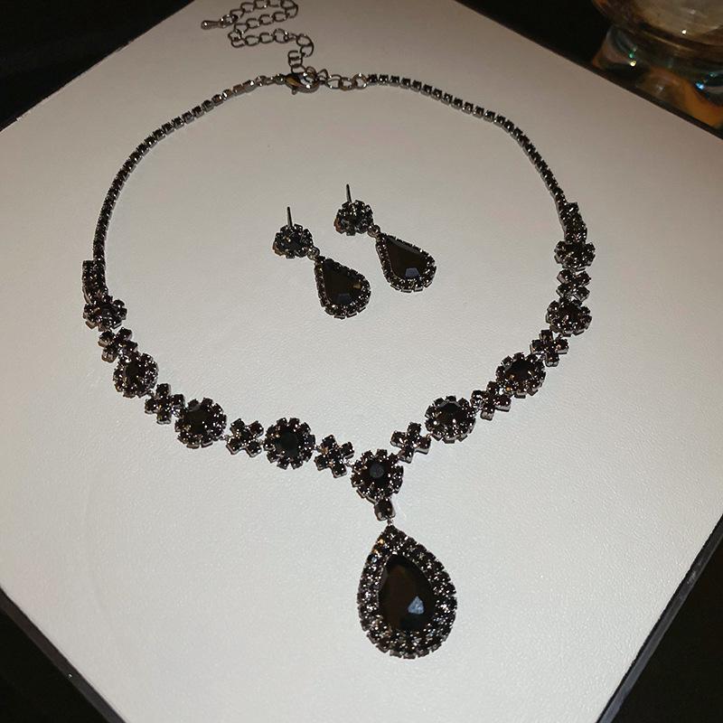 Elegant Rhinestone Water Drop Necklace & Earring Set - European Style, Geometric Design, Clavicle Chain for Women