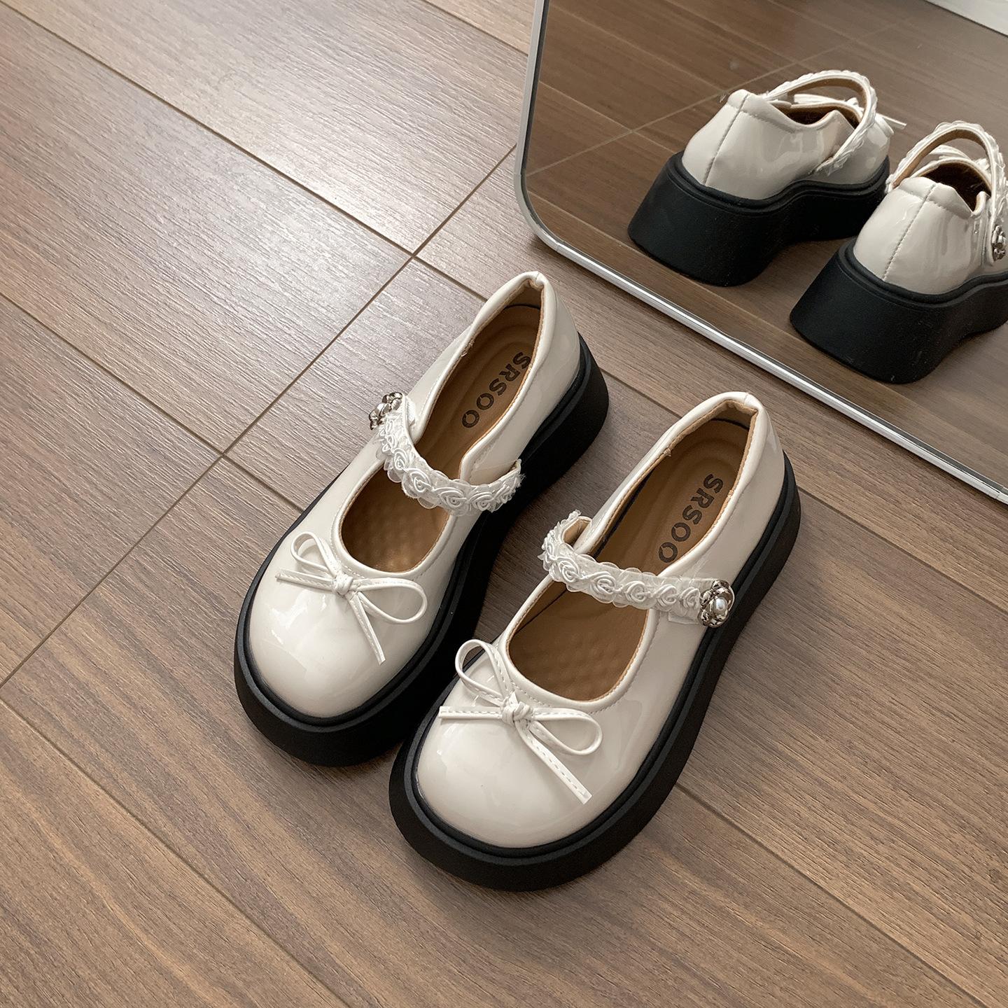 

Black French British style platform small leather shoes women s 2025 new summer skirt shallow mouth Mary Jane single shoes 39 бежевый