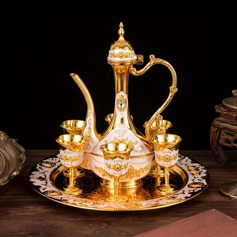 Sada vintage kovové turecké konvice na kávu, sada v evropském stylu, čajová sada 6 luxusních kávových šálků, řemeslný čajový tác a konvice na servírování čaje, kávy a cappuccina
