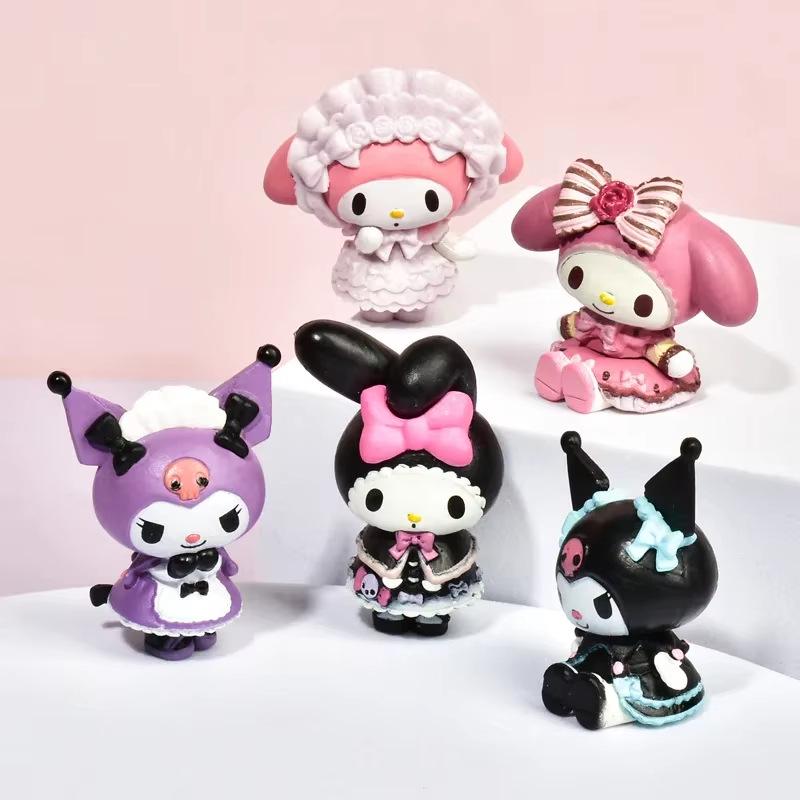 Sanrio Heartwarming Cake Figurine: Pochacco, Cinnamoroll, My Melody - Charming Big-Eared Dog Anime Collectible