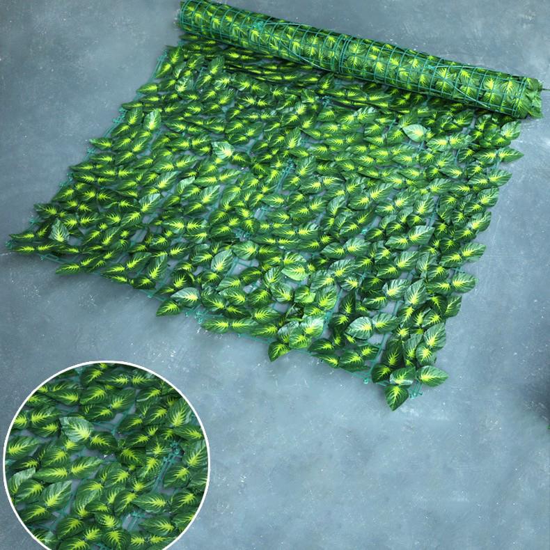 

0.5x1m Green Perilla Leaf Artificial Hedge Privacy Screen Faux Leaf Fence Garden Balcony Decor A