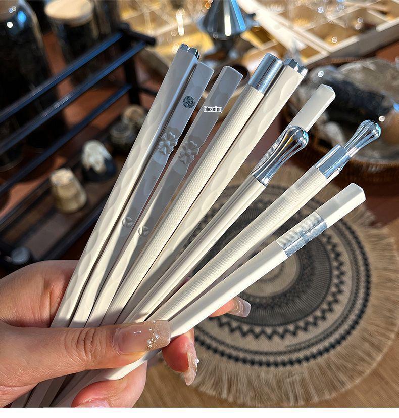 High-Grade Antibacterial Non-Slip Chopsticks - Heat Resistant, Mold Proof, Stylish Alloy for Single Portion Use
