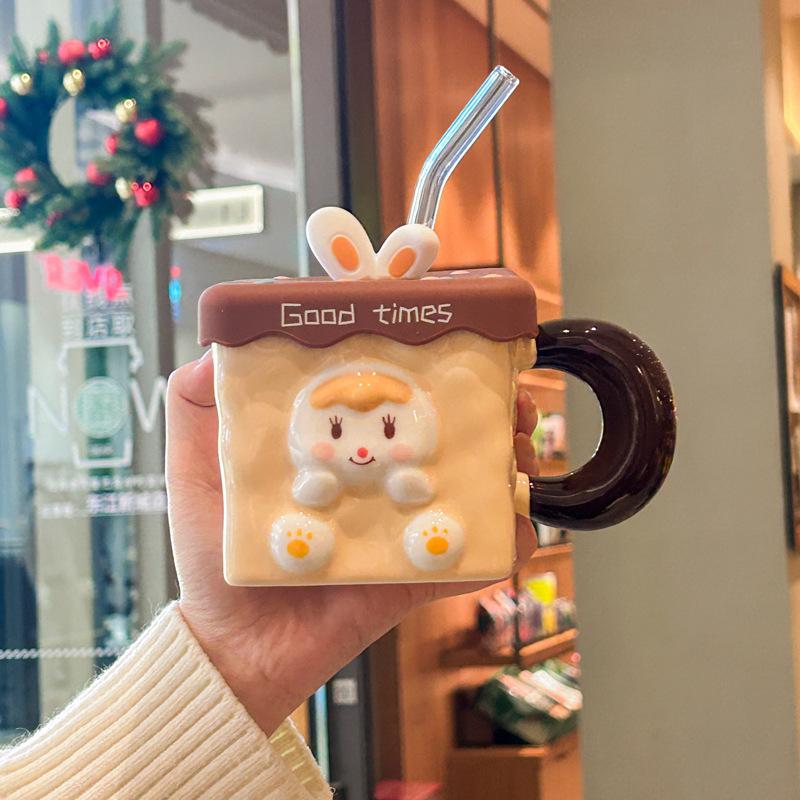 

Cute Cream Wind Three-dimensional Rabbit Mug with Lid Girls Ceramic Water Cup Couple Coffee Mug Birthday Gift 301-400ml