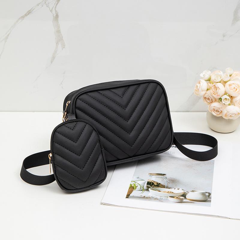 

Модная и простая маленькая квадратная сумка с вышивкой V, новый комплект из двух предметов весна-лето 2025, персонализированный мини-кошелек для мелочи чёрный