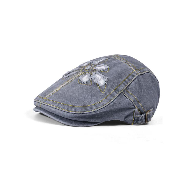 British Vintage Denim Beret With Floral Embellishments For Spring And Summer Fashion