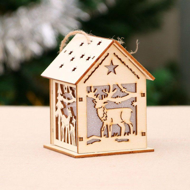 Elegantes LED-Lichtholzhaus-Ornament zur Hängedekoration für den Weihnachtsbaum