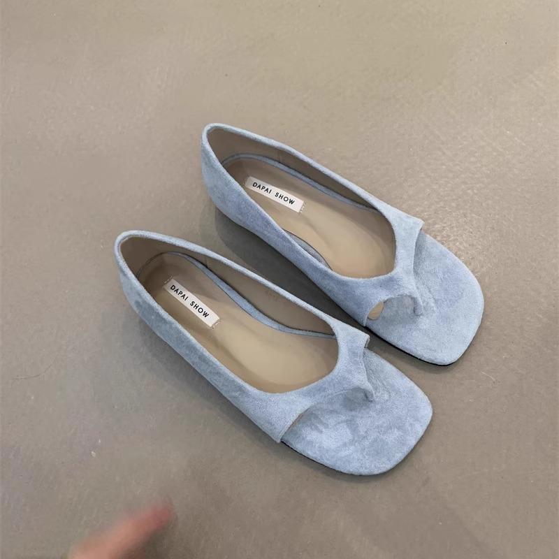 Modne damskie buty płaskie Lato Nowy Styl Okrągły Czubek Płytkie Wycięcie Klapki na Palce Zamsz Krowi Miękka Podeszwa Antypoślizgowe Odporne na Ścieranie Sandały