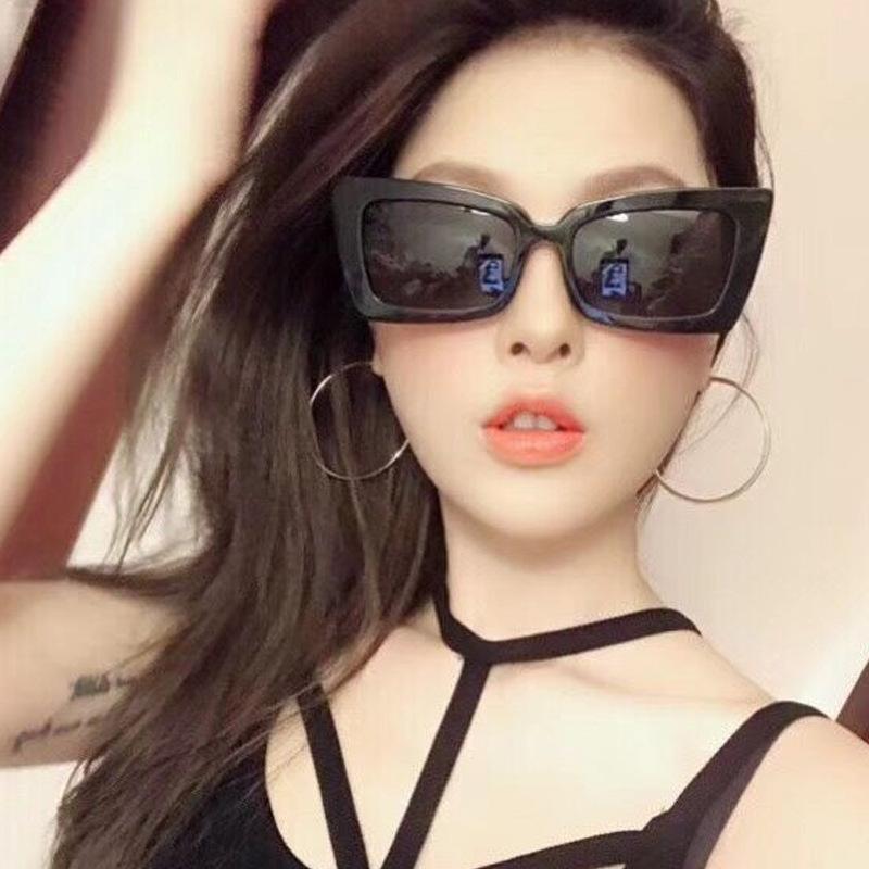 Ny mote vintage solbriller Damemerkedesigner Retro solbriller rektangulære solbriller kvinnelige UV400 linsebriller