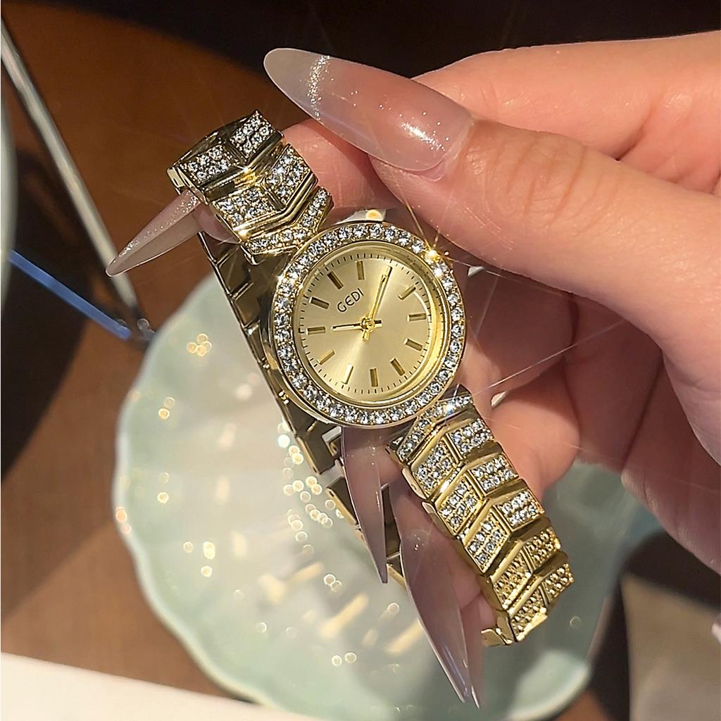Light Luxury Full Diamond Fashion High Value Women'S Watch Niche Light Luxury Waterproof High Sense Alloy Bracelet Watch