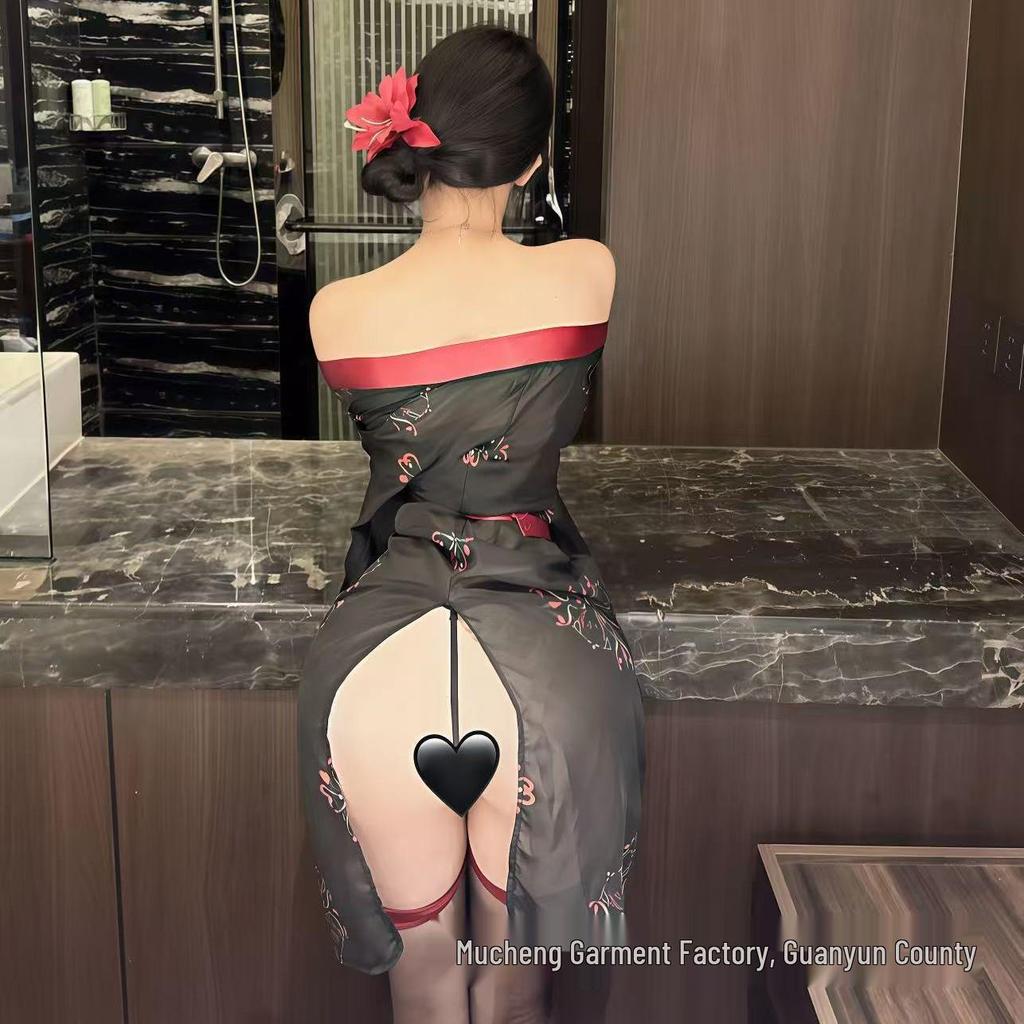 Svart Chiffon Kimono Pyjamas Set med Japanskt Tryck