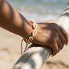 Bohemian Kauri-Muschel Surfer-Armband für Damen Handgefertigt Geflochtenes Seil Verstellbar Makramee Handkette Sommer Strand Schmuck