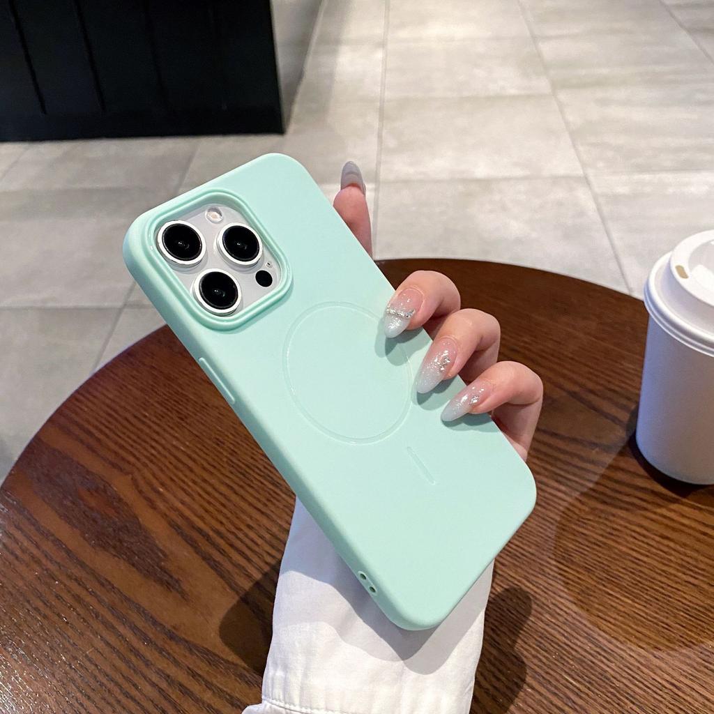 Applicable To IPhone17 ProMax Thin Ring Magnetic Suction Phone Case Matte Apple 16 Silicone Anti Fall 15 Protective Case